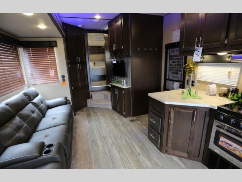 Wolf Pack Fifth Wheel Interior