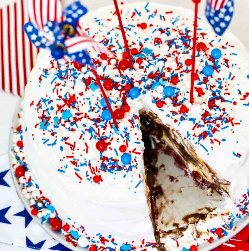 patriotic cake - delicious table